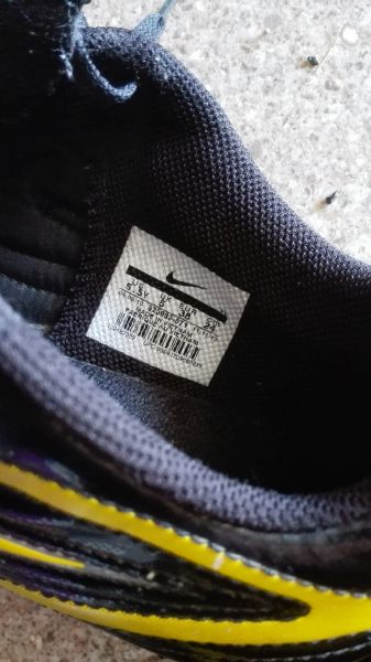 Nogometni čevlji nike št. 38